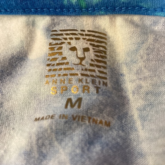 Anne Klein Sport Open Sleeves CrewNeck Blue White Top Tee Shirt Size Medium EUC - Picture 5 of 5
